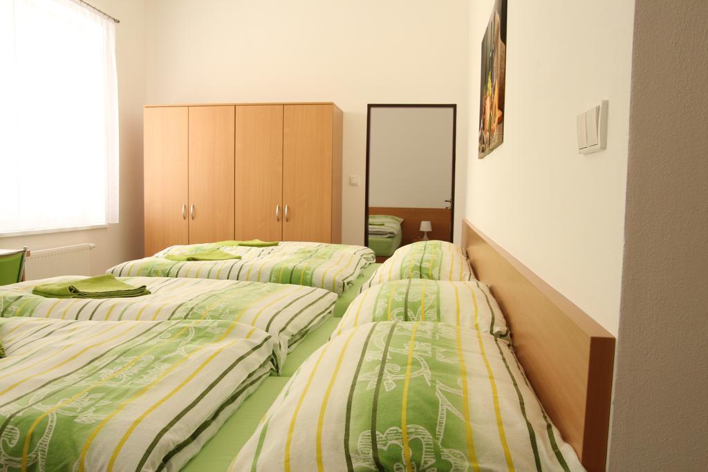 Penzion Bobule Stare Mesto  Zimmer foto