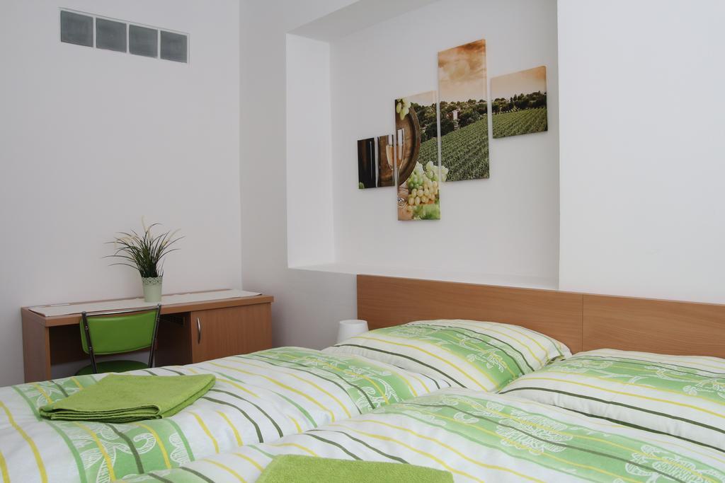 Penzion Bobule Stare Mesto  Zimmer foto