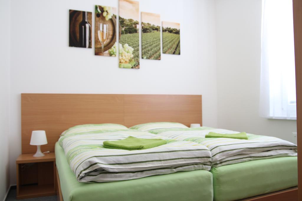 Penzion Bobule Stare Mesto  Zimmer foto