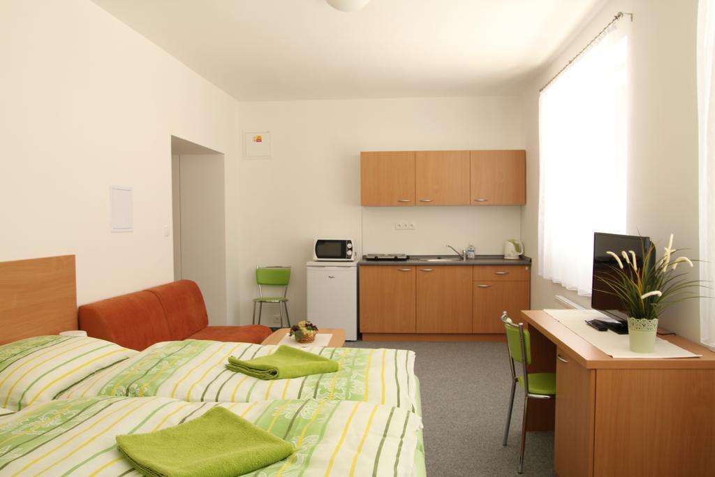 Penzion Bobule Stare Mesto  Zimmer foto