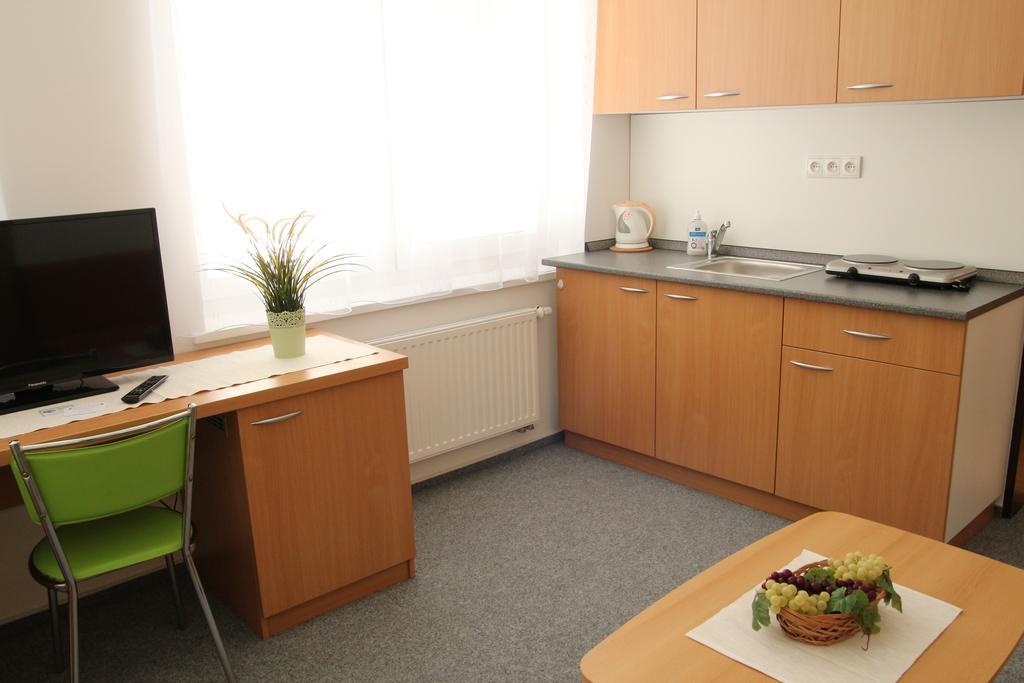 Penzion Bobule Stare Mesto  Zimmer foto