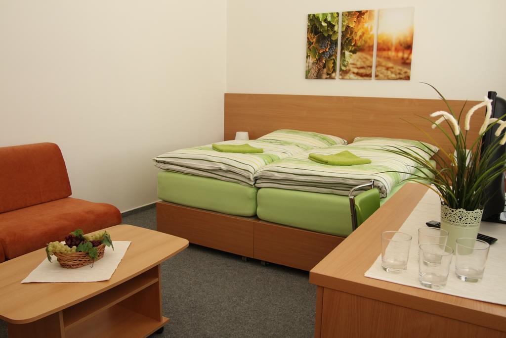 Penzion Bobule Stare Mesto  Zimmer foto